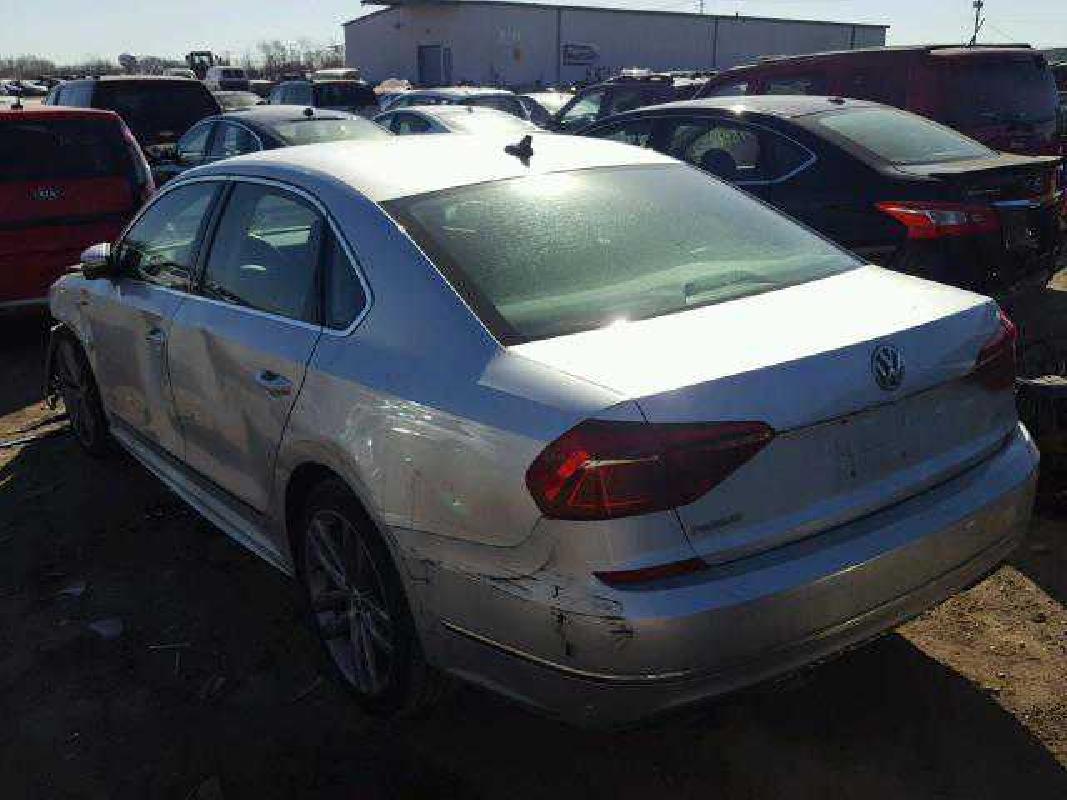 1VWDT7A33HC042258